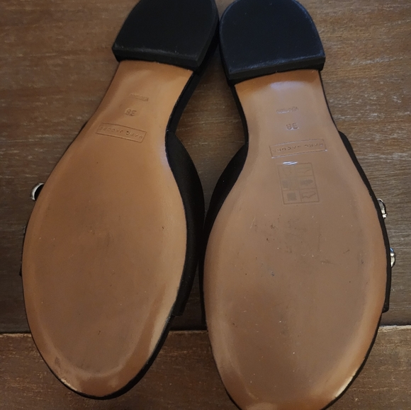 Sandals - Picture 4 of 4